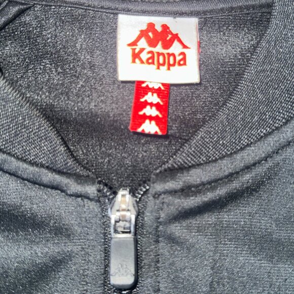 Kappa Black & White Track Jacket – Retro Streetwear Vibes - Picture 3 of 4